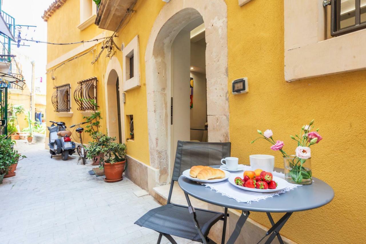Ferienwohnung Ortigia Calia E Simenza Syrakus Exterior foto